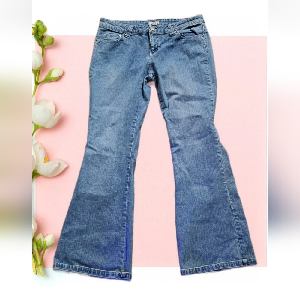 SO Jeans Vtg Y2k 90s Bootcut Womens 13 Blue Low Flare Bell Hem Grunge Western